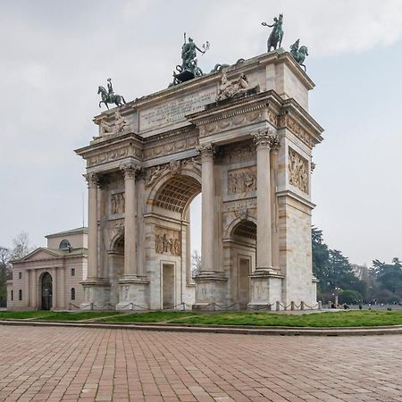 Luxury Apartment Near Arco Della Pace Guerrazzi 9 Milano Ngoại thất bức ảnh